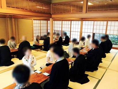 东京此前曾举办僧侣相亲活动